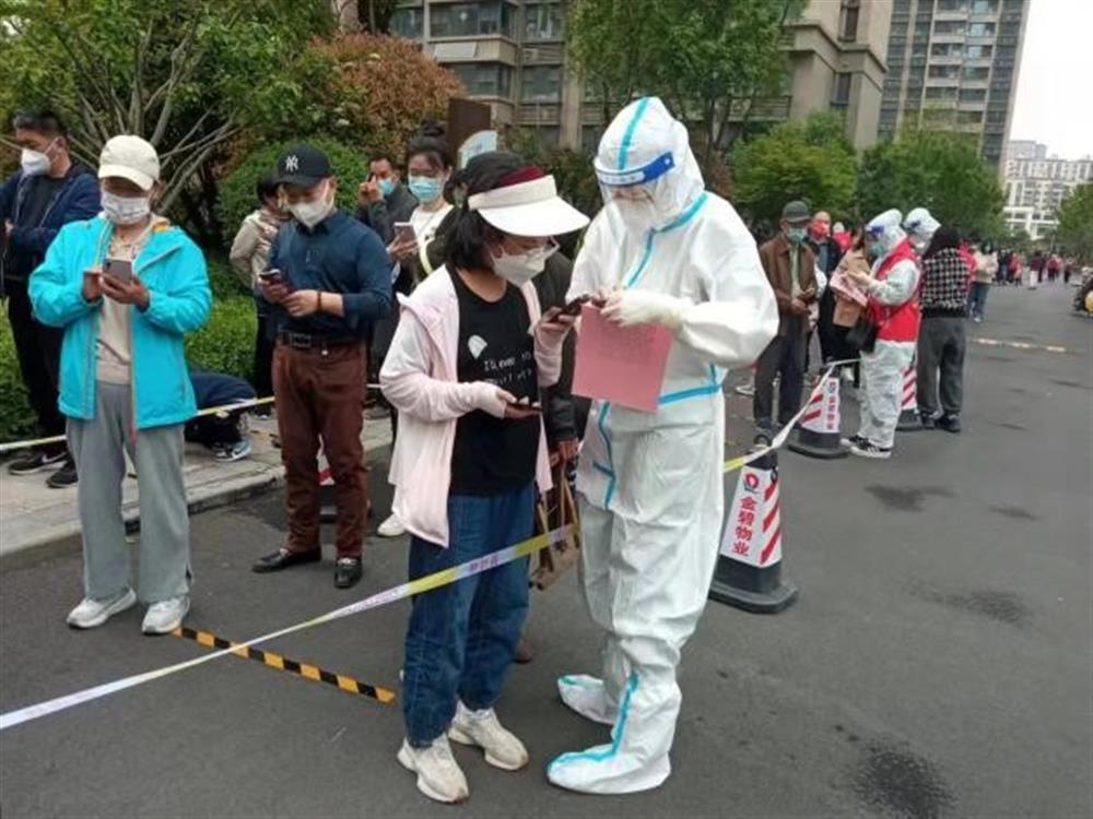 產發(fā)戰(zhàn)疫 |黨員沖在前！齊魯化纖筑牢“紅色”抗疫防線